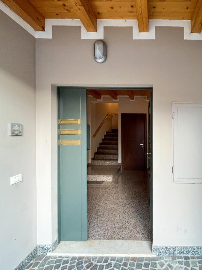 Casa Vacanze Al Lago P2 Monasterolo del Castello Luaran gambar